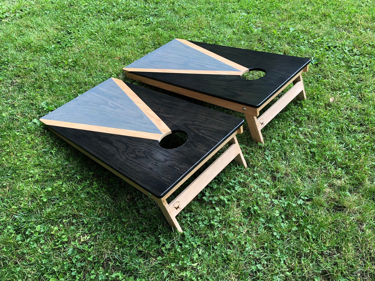 Black And Grey Traditional Cornhole Board Set